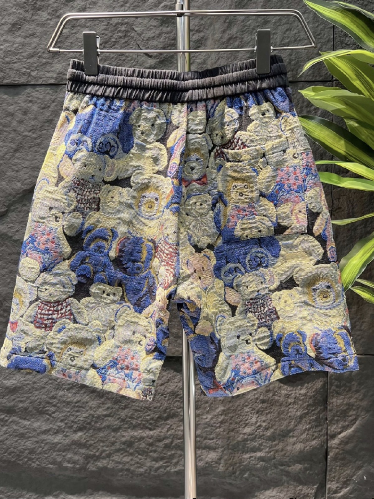 2024夏季新款短裤男潮牌痞帅立体提花五分裤子男士休闲百搭沙滩裤详情3