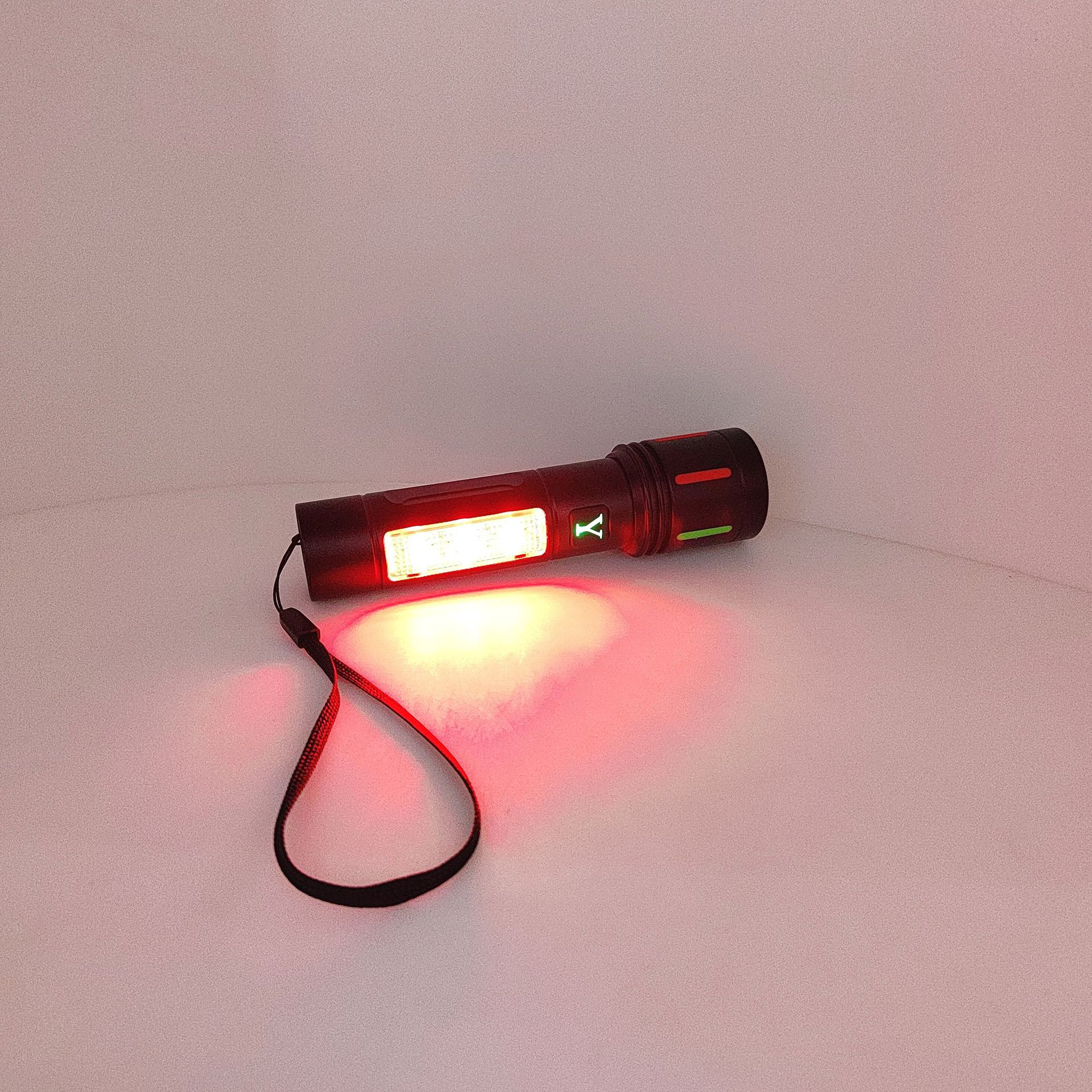 The new white laser high-intensity flashlight is a multi-functional USB charging fluorescent side light with digital display warning function pic 8