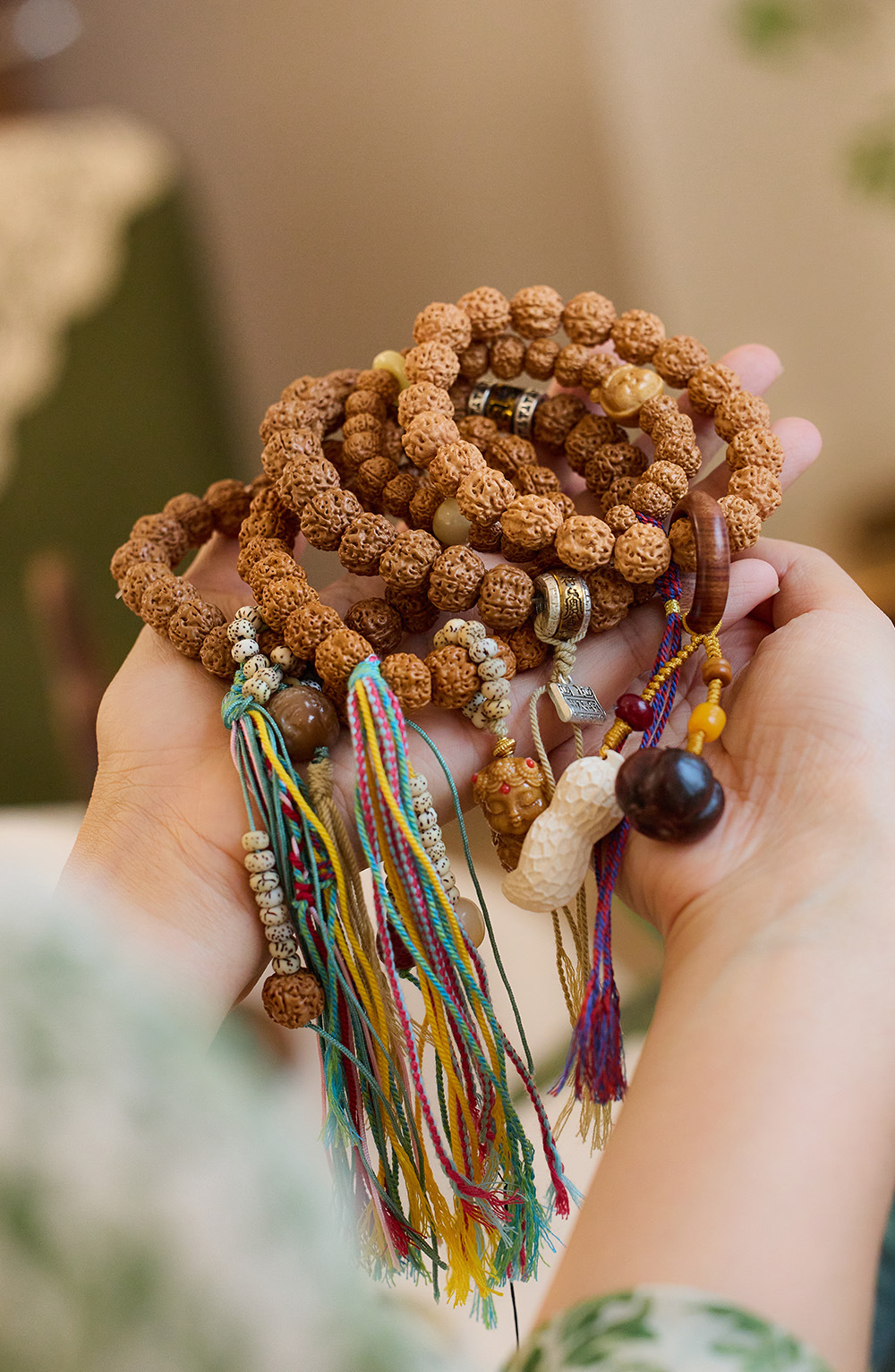National trend cultural and creative, natural diamond Bodhi seed bracelet, Du Mu retro tassel hand-held pendant, collectible and wholesale pic 9