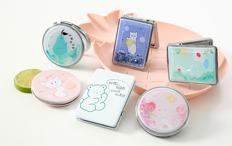 创意折叠小镜子随身携带卡通化妆镜抖音网红小姐姐便携旅游小镜子详情18