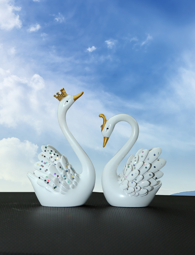 汽车摆件镶钻天鹅情侣高档香水座车载车内饰品女神款网红女士装饰详情16