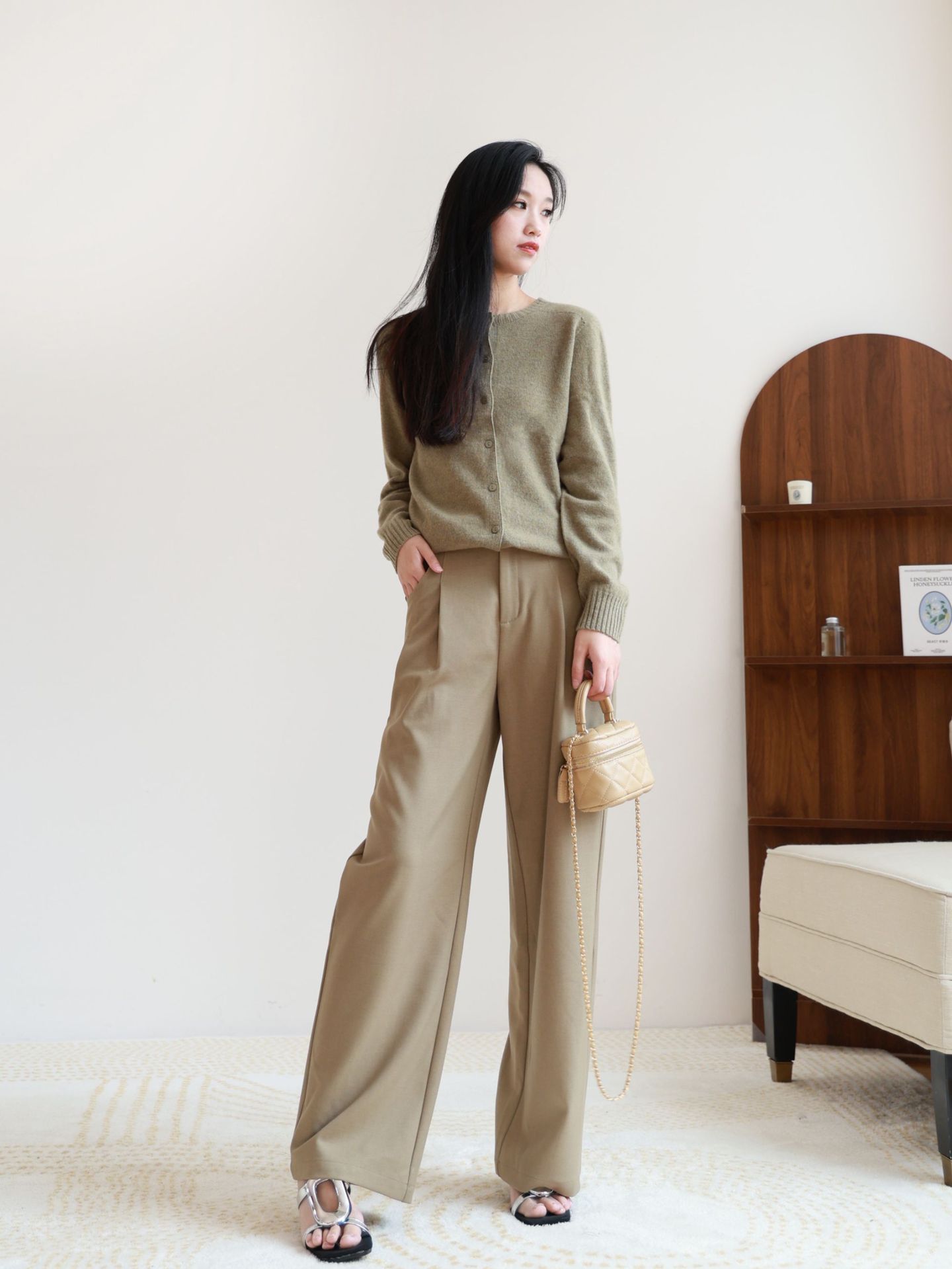 Qili Colorful Gemstone 12-color seamless one-piece Merino wool button cardigan, a versatile knitted long-sleeved top for commuting pic 21