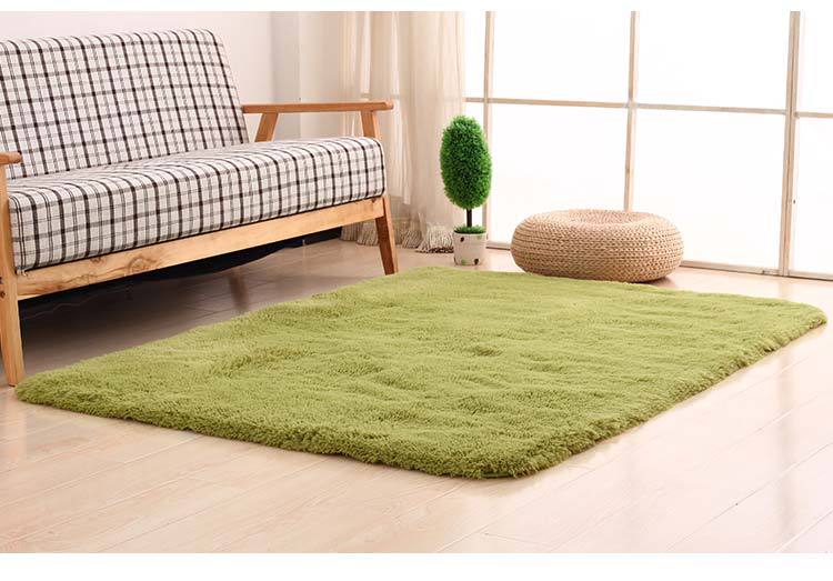 地毯,丝毛地毯,丝毛地毯地垫,客厅地毯地垫,卧室地毯地垫,茶几地毯地垫,床边地毯地垫,地毯易清理,现代简约地毯,简约羊毛地毯,丝毛床边地毯