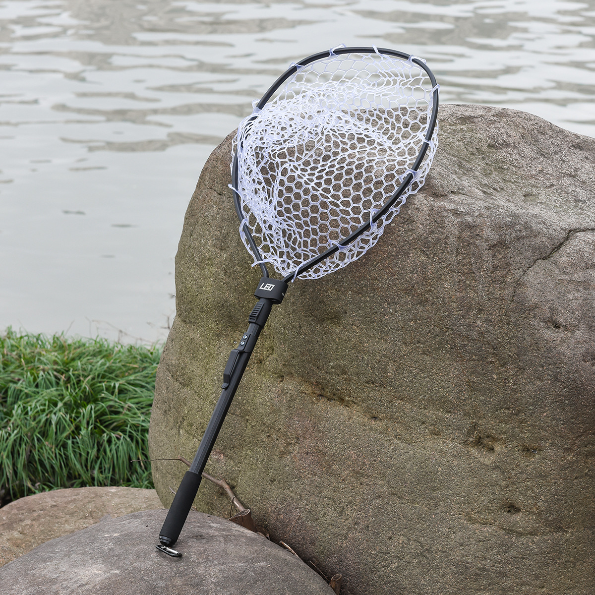 28079 LEO/ Leou [Black Aluminum Alloy Quick Folding Hand-written Net Rubber Net] Flying Fishing Net pic 8