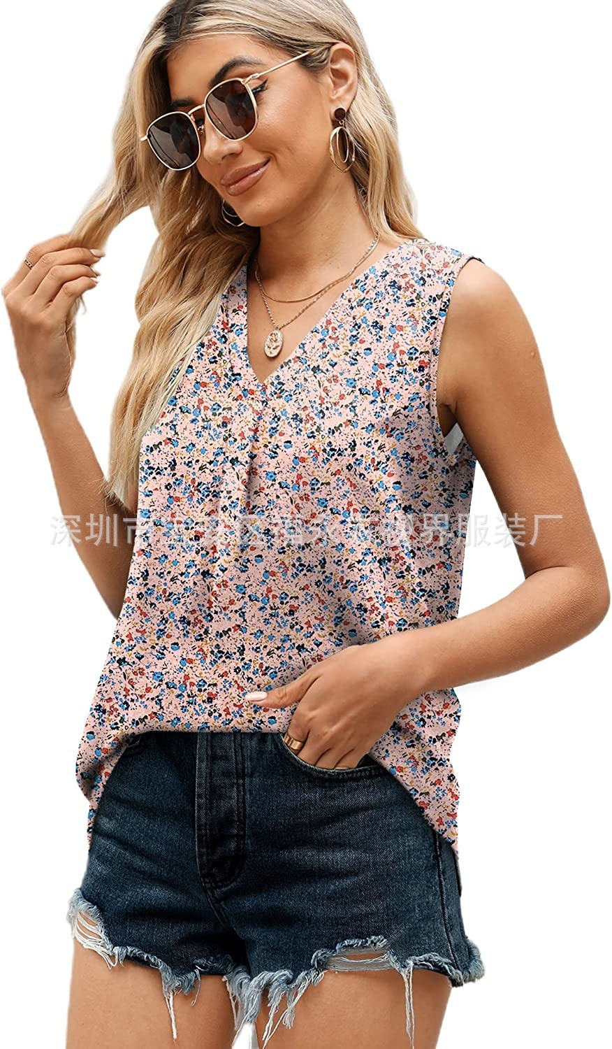 Wiish 2023 Auropean American Auropean Weish Yew Yeark، سترات صغيرة من الثلج من طراز V، من طراز Yew Yew Yeark، قمصان بدون أكمام مختومة pic 24