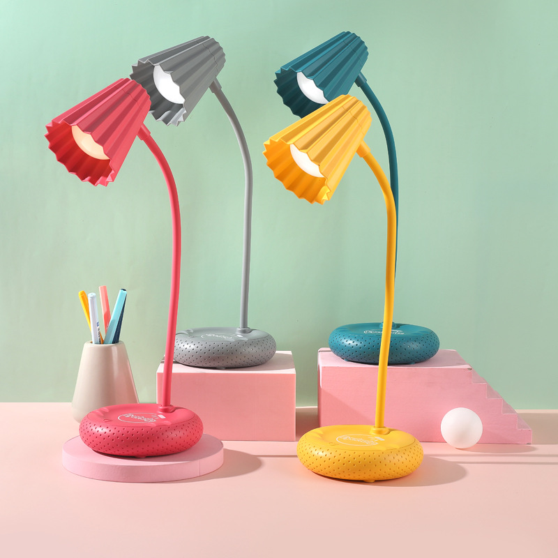 Badminton spherical charging desk lamp, desktop mobile phone stand, study reading lamp, student dormitory writing eye-protecting desk lamp pic 3