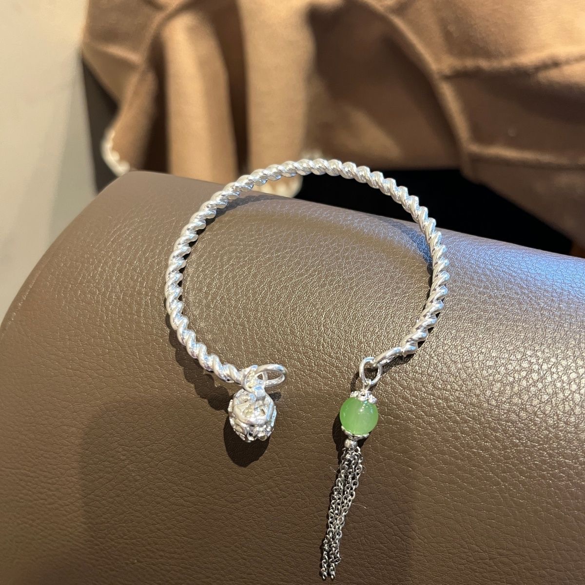 Retro style, clear water green open bracelet, jingle bracelet, female bell, sweet, ins, high-end fringed bracelet pic 12