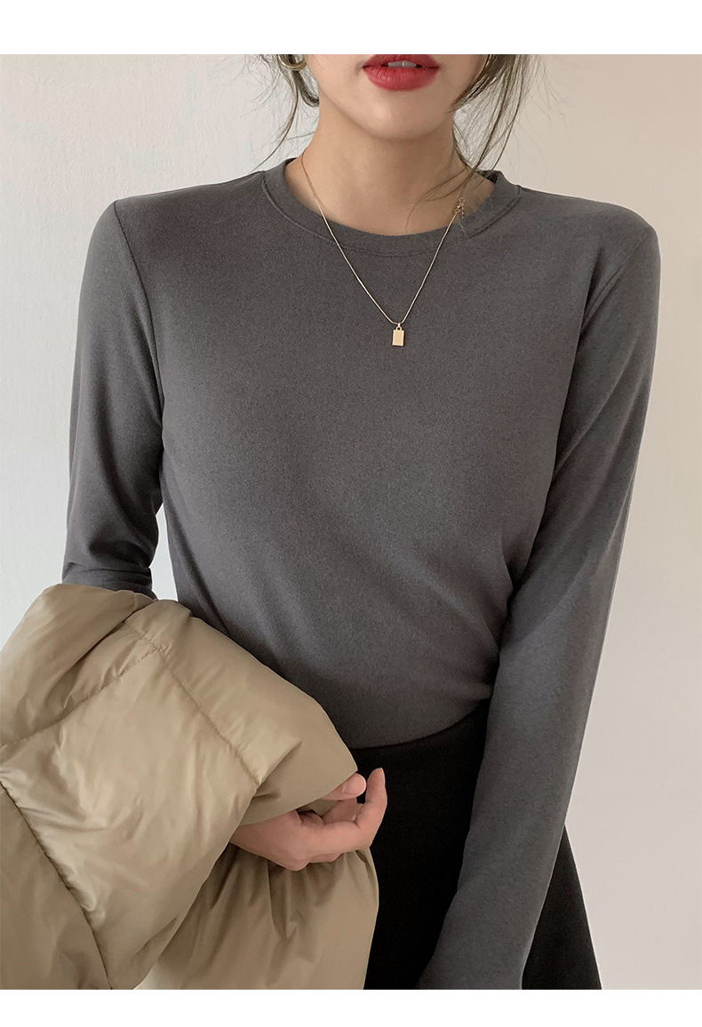 A German velvet semi-high-neck white base layer for women, paired with a stylish, thickened, brushed, and form-fitting mid-neck base layer for autumn and winter pic 14