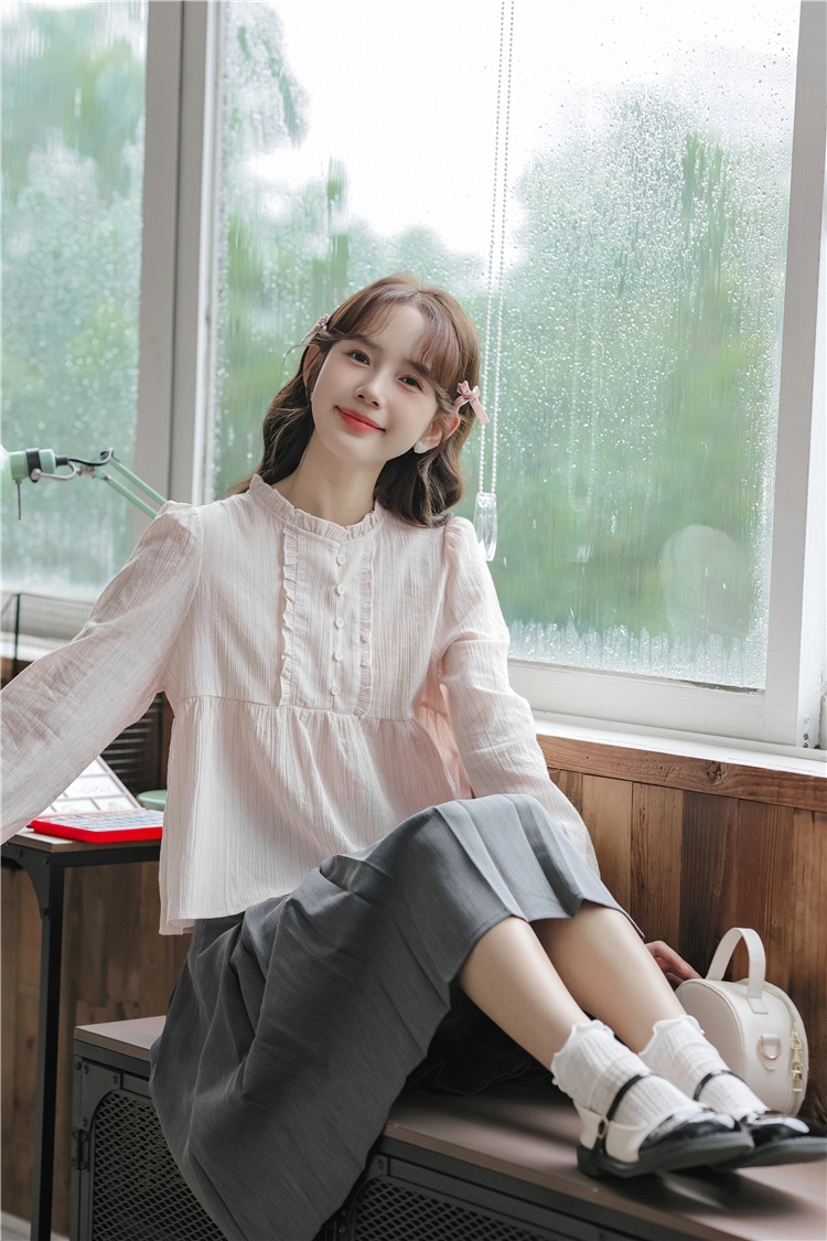 2023 Autumn new style sweet and fresh lantern sleeve lace patchwork round neck pullover long-sleeved striped doll shirt for women pic 10