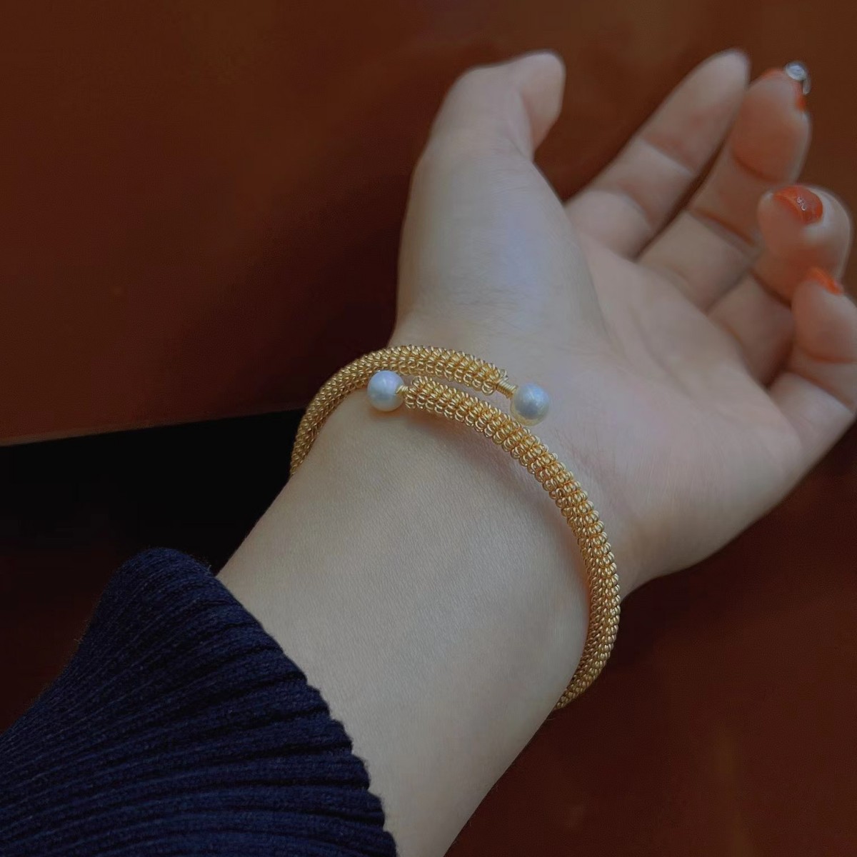 14K gold-plated heavy industry wound agate bracelet, fashionable, commuting, dignified and individual style pic 2