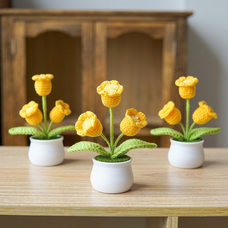 Finished hand-woven lily of the ear potted home decoration, knitted artificial flower yarn, crocheted sunflower bouquet gift pic 6