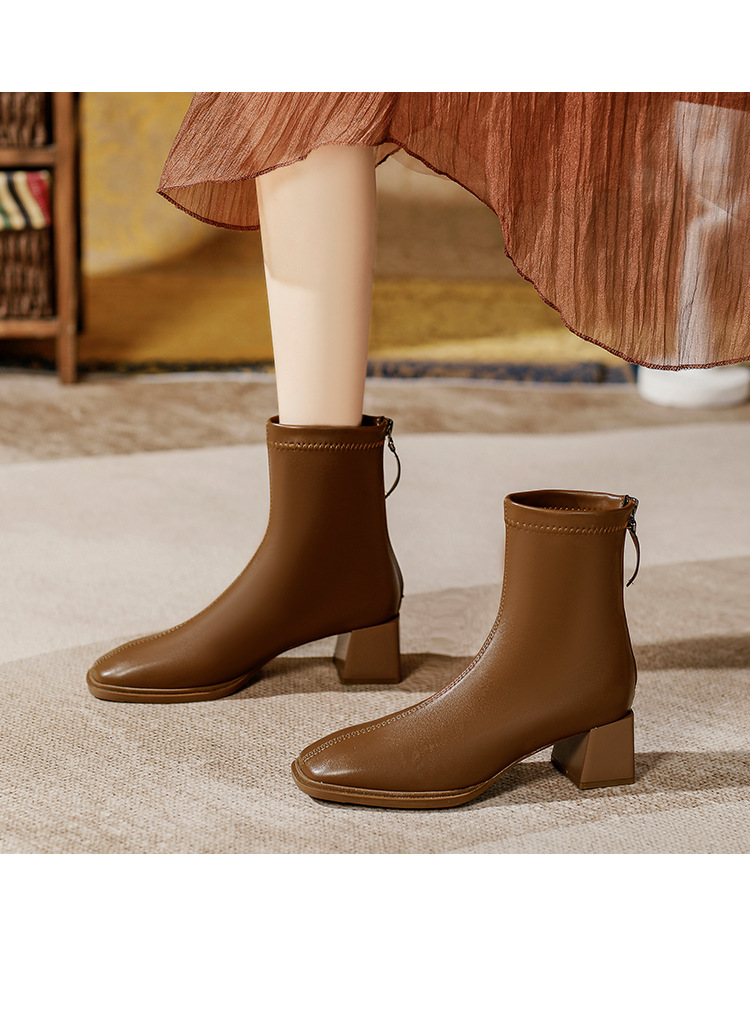 法式高跟短靴2023年新款粗跟时装靴子软皮白色春秋单靴方头瘦瘦靴详情13