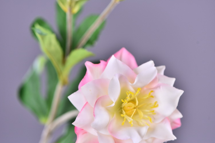 Dongli Flower Industry Factory directly sells artificial roses, ice mountain roses, home furnishings, hotels, shopping malls, wedding decorations, artificial flower bouquets, and high-end ornaments pic 71