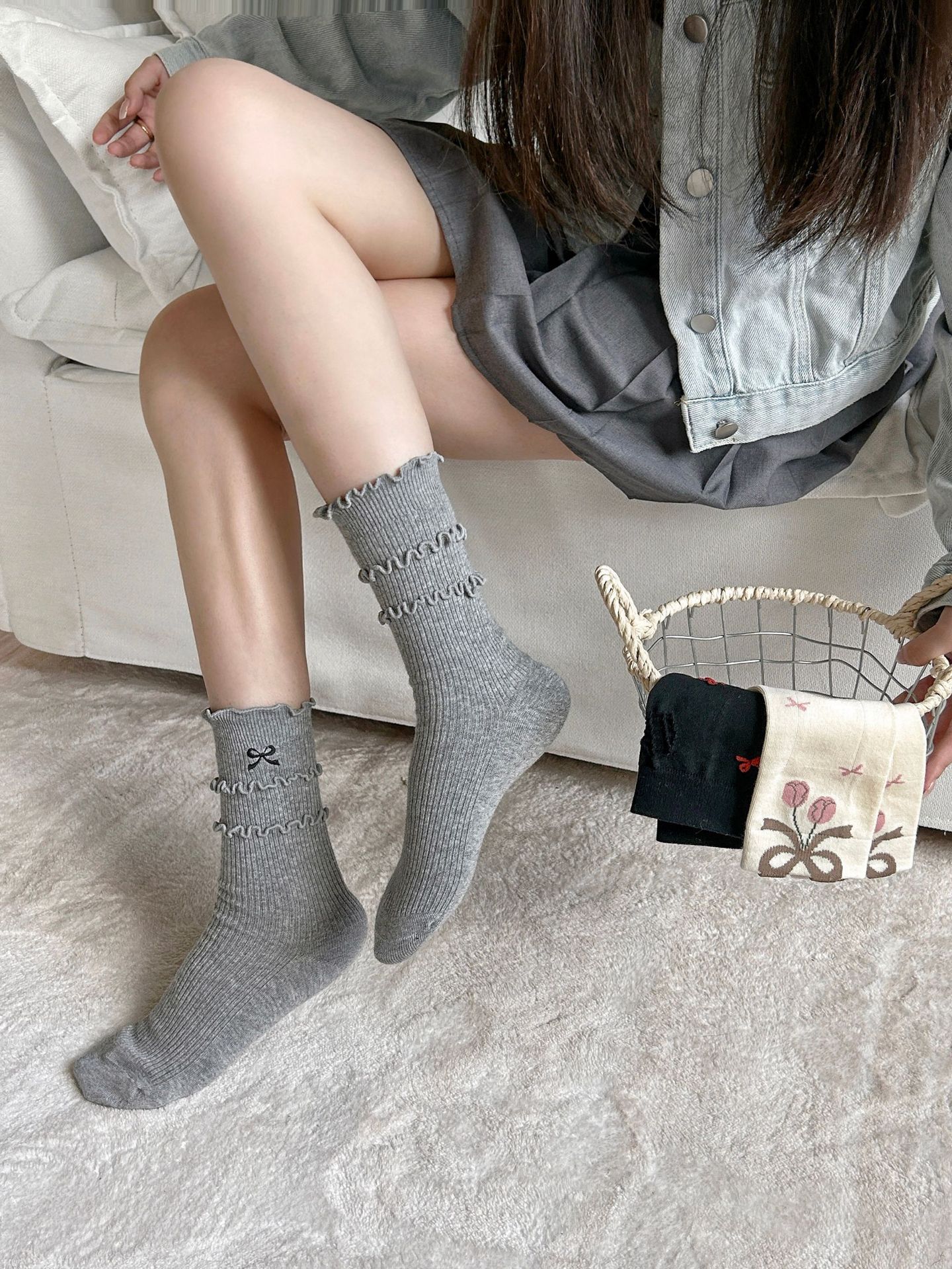 木耳边刺绣蝴蝶结袜子 女韩版甜美花边刺绣堆堆袜 中筒棉袜批发丝袜女冬季详情5
