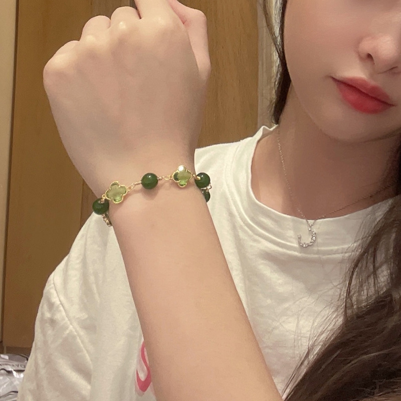 Natural crystal bracelet, four-leaf clover, natural amethyst bracelet, strawberry crystal white crystal, fashionable, light luxury and high-end feel pic 29