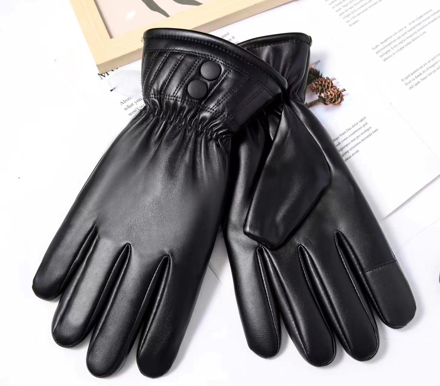 Wholesale of black leather gloves for cross-border men and women, windproof and warm gloves for motorcycle riding, and high-quality touch screen PU gloves pic 5