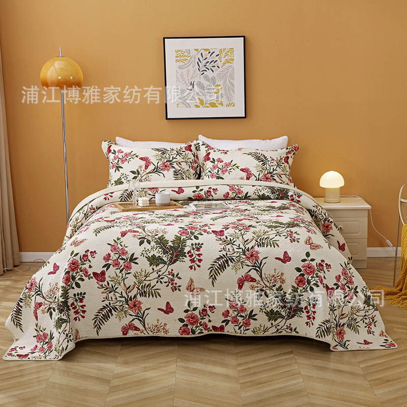 New floral and fresh pure cotton bed cover three-piece set, soft and skin-friendly, all-season quilted quilt, washable quilt wholesale pic 4