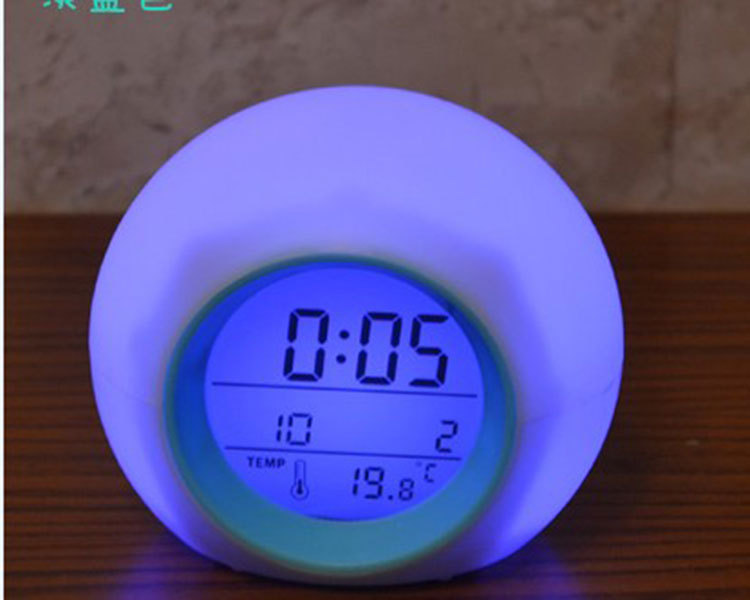 创意球形闹钟 七彩发光自然声闹钟 圆形万年历床头懒人唤醒闹钟详情3