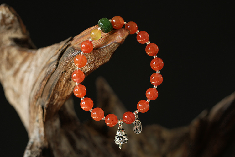 Natural Liangshan Nanhong agate bracelet 8.5mm original single-loop cherry red s925 silver Nafu Fortune Cat bracelet pic 8