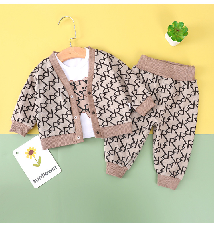 婴儿春秋装衣服男童女宝宝套装棉连体衣新生儿洋气开衫裤子三件套详情11