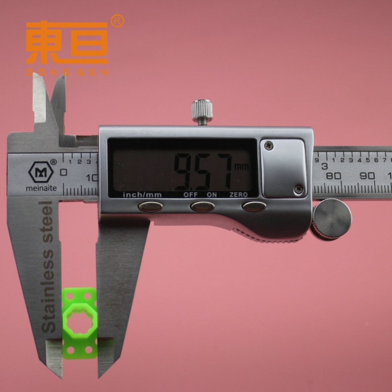 BJ2020172A green octagonal well octagonal column with eight contacts and ten bar technology building block parts pic 4