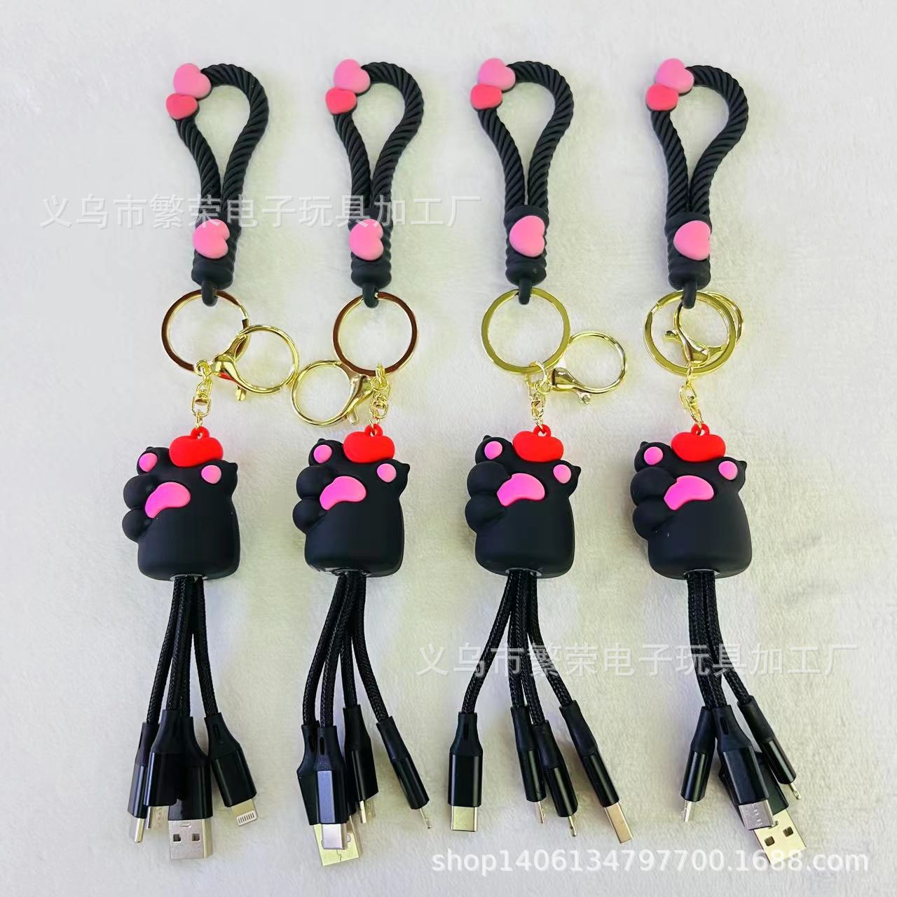 新款2023解压小动物小猫猫爪钥匙扣多功能数据线三合一挂件精致包详情1