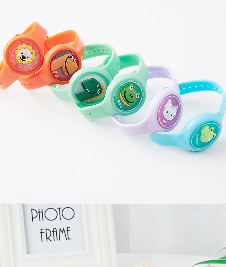 抖音夏季闪光卡通防蚊无毒儿童成人户外植物精油驱蚊硅胶防蚊手环详情8