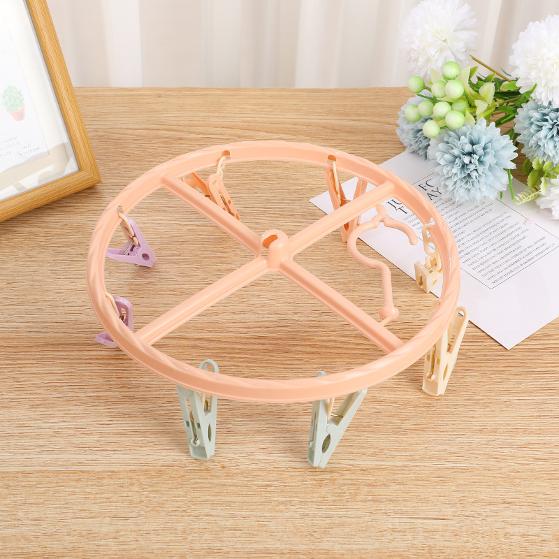 Plastic household round clothes hangers 2-yuan store round clothes hanger stall supply, windproof sock clips, underwear clips wholesale pic 3