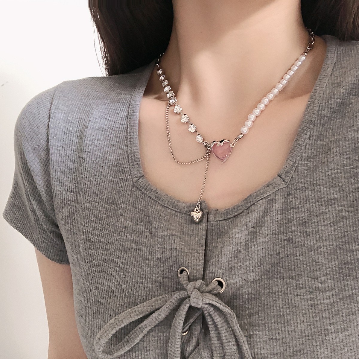 European and American style heart-shaped necklace, versatile for women, niche design, hot girl ins style, titanium steel, non-fading, high-end collarbone chain pic 28