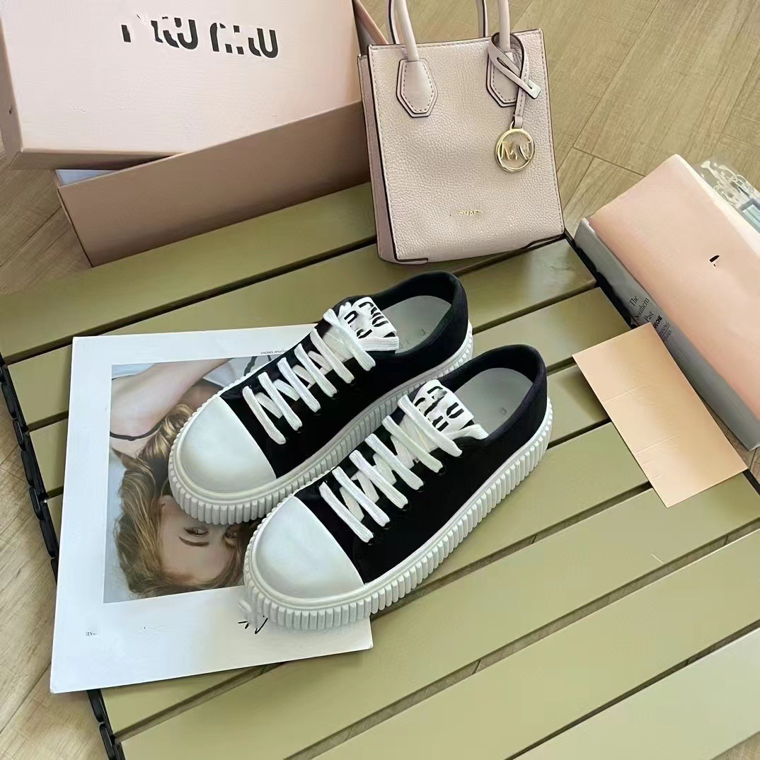 2023春季新款M家爆款休闲鞋/帆布鞋厚底增高白搭透气休闲帆布女鞋详情9