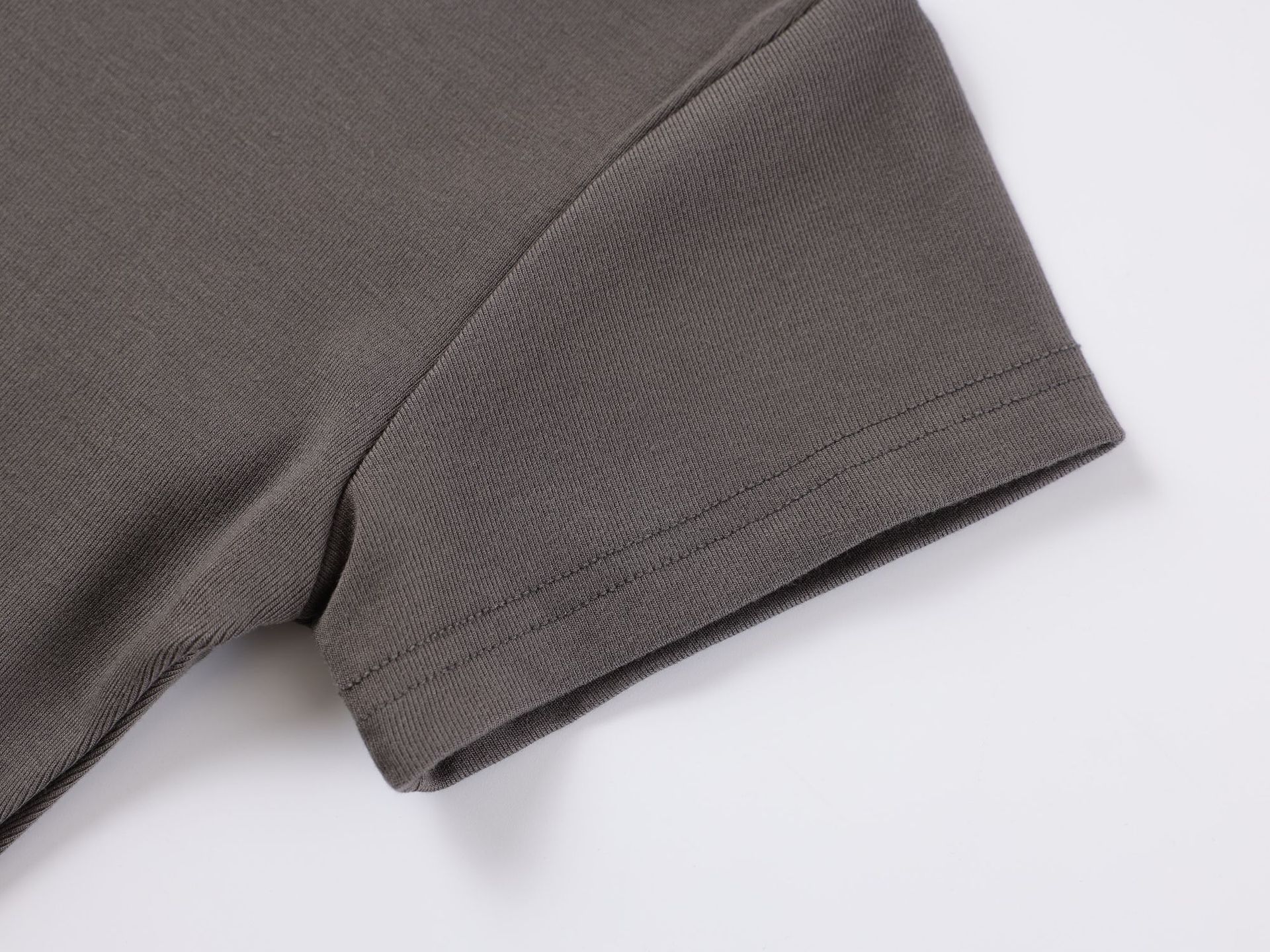 现货Skims卡戴珊经典正肩辣妹运动内搭打底紧身上衣莫代尔t恤详情28