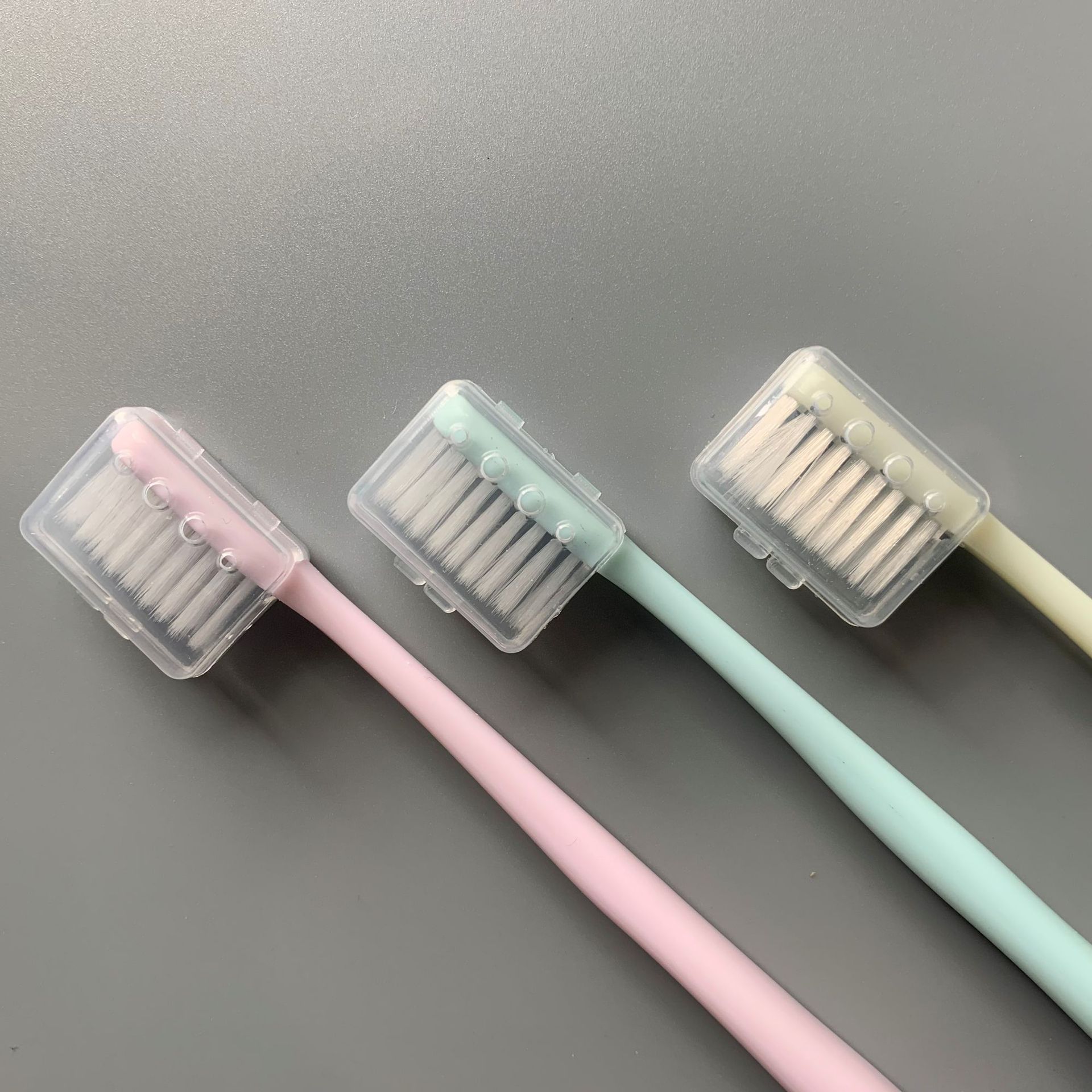 This is a popular Korean macaron ten-stick set and a Japanese Muji bamboo charcoal soft-bristled adult family toothbrush pic 11