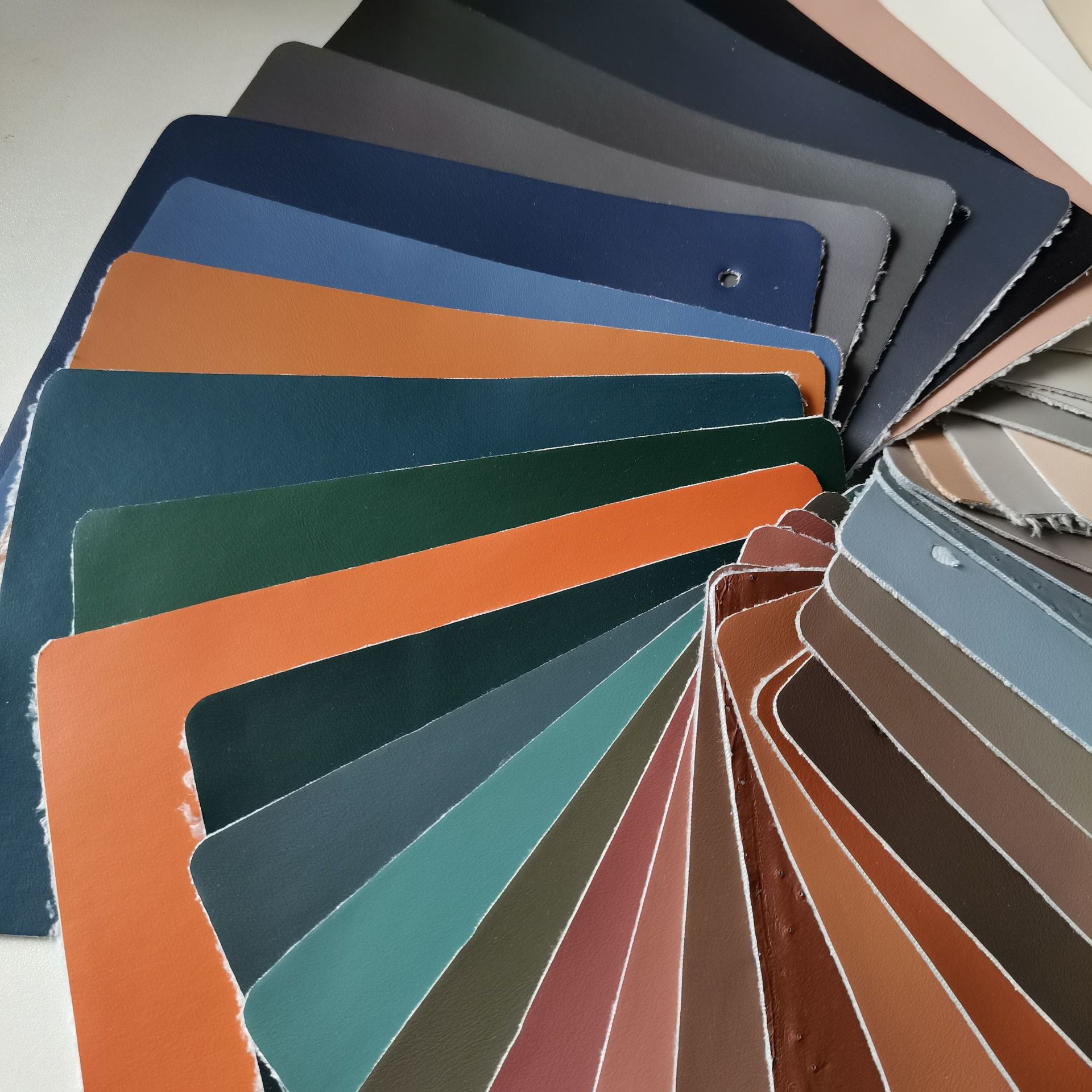 Silicone leather, super stain-resistant and scratch-resistant technology leather sofa, seat cushion, throw pillow, car seat cover, leather fabric pic 6