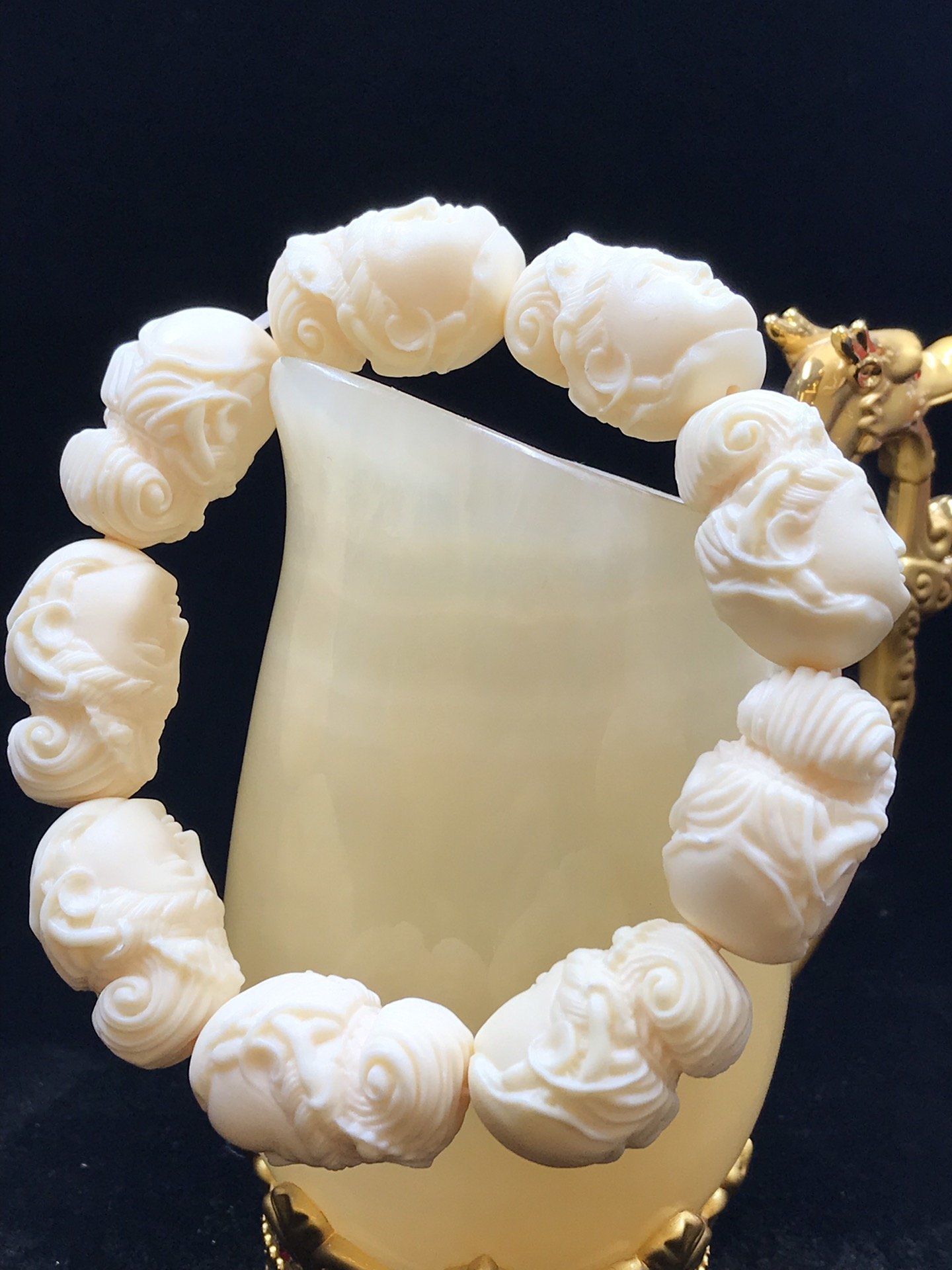 Ivory fruit carved Guanyin head prayer bead bracelet, Bodhi seed coconut wood hand-held prayer bead cart hanging accessory, gift box set pic 6