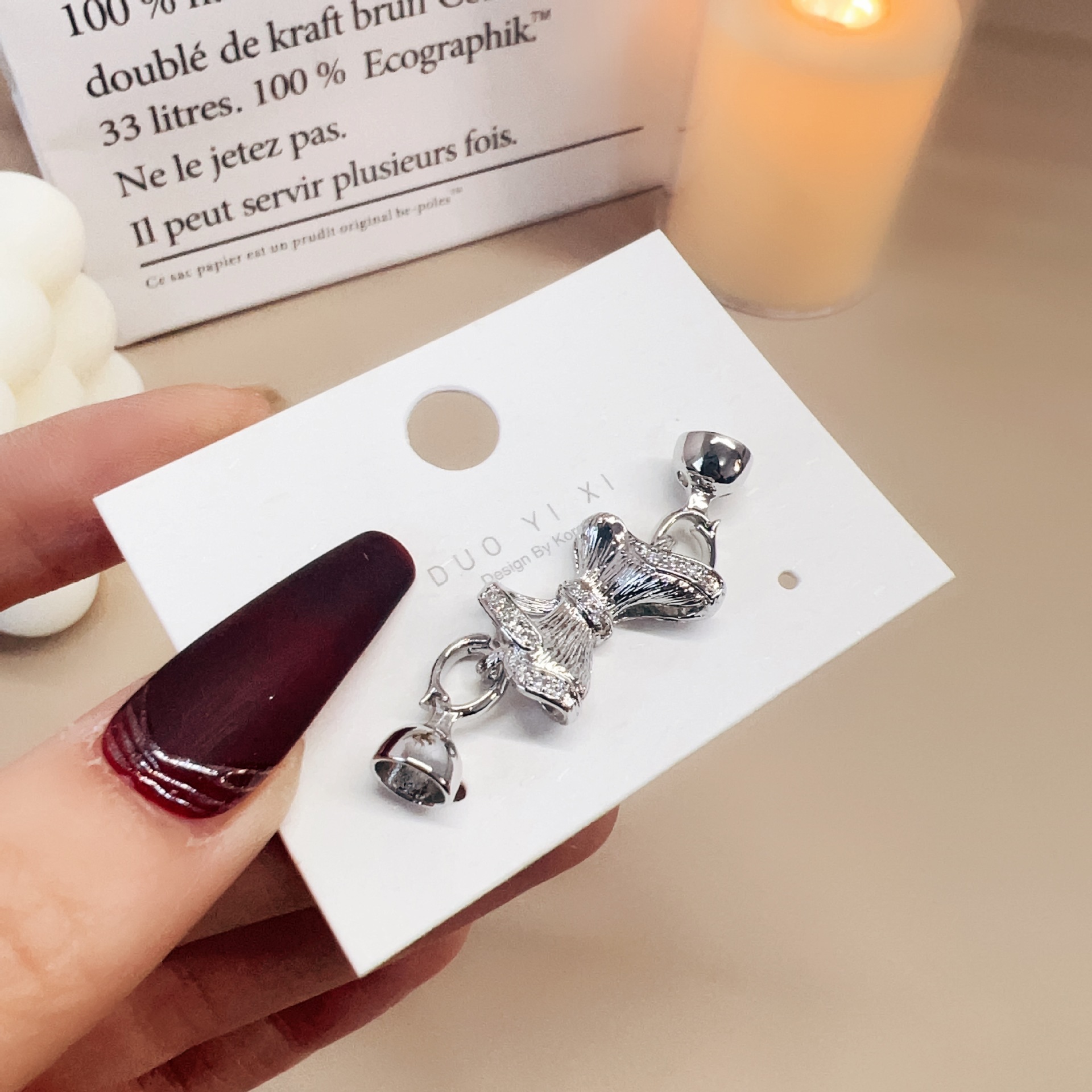 White and gold bow button micro-inlay bow universal buckle necklace sweater chain finish color retention diy accessories pic 9