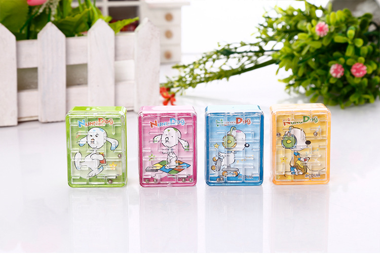 博迪284方形彩色单刀带迷宫卷笔刀 塑料简易迷你低年级削笔器批发详情10