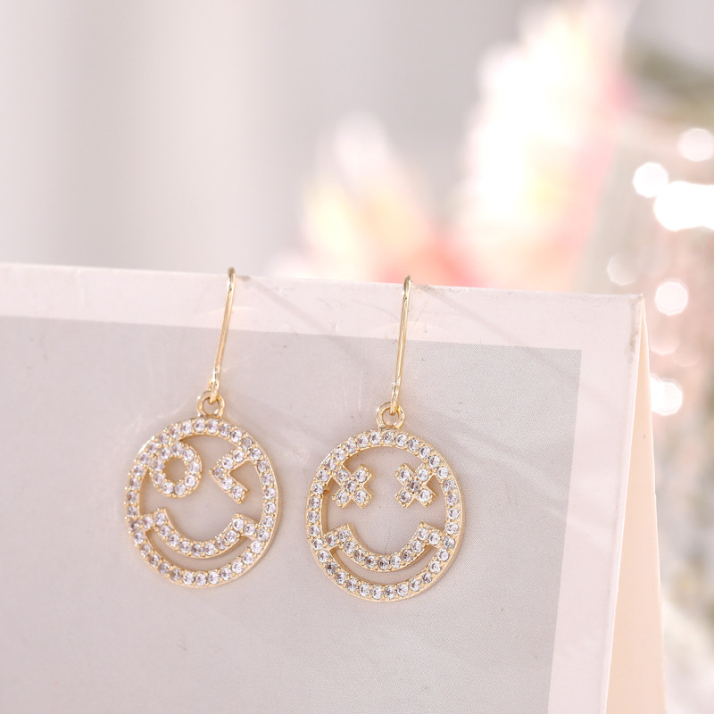 New Korean earrings are directly supplied. Creative silver needles, simple electroplated stud earrings, sweet and fairy-like long earrings are available for wholesale pic 14