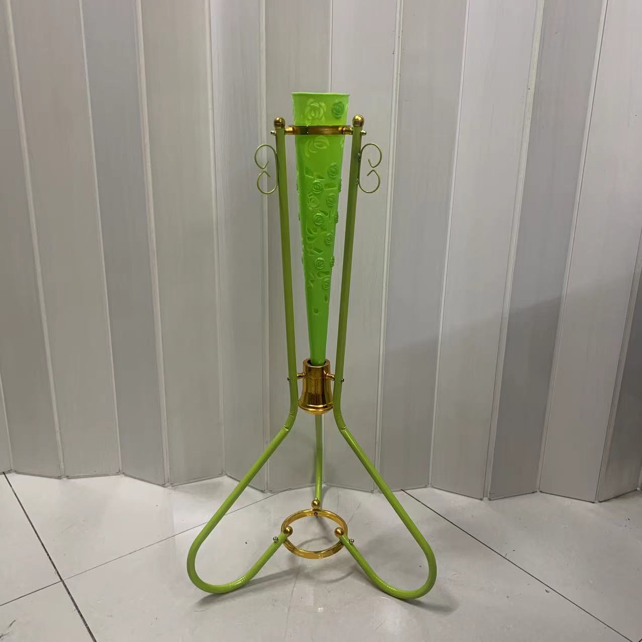 Direct sales manufacturer cross-border wedding and wedding scene wedding baskets, iron baskets, flower baskets, wedding flower stands, welcome baskets, aisle flower baskets pic 29