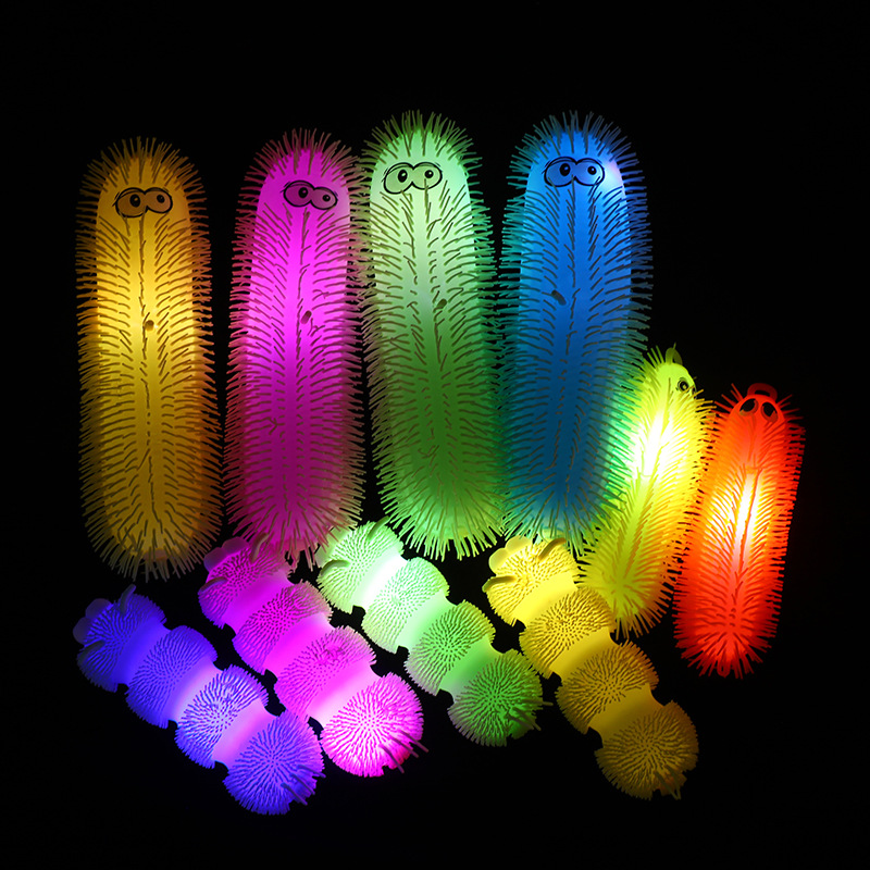 地摊热卖儿童玩具发光长条彩色毛毛虫闪光解压发毛毛玩具现货批发详情10