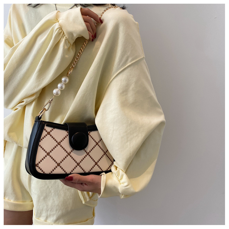 夏季包包女2021新款潮时尚链条腋下包法棍包法国小众百搭斜挎包详情7