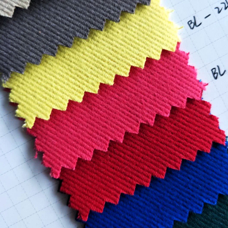 In-stock polyester-cotton pocket fabric with tc lining of 96*72 and dyed woven cotton blended fabric pic 10