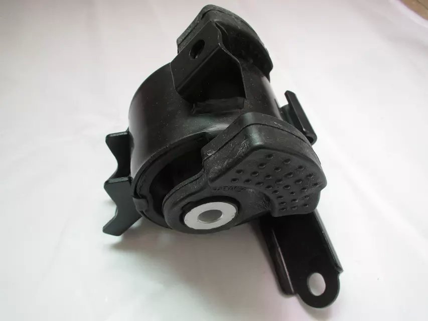50805-SAA-982适用本田车系发动机支架详情7