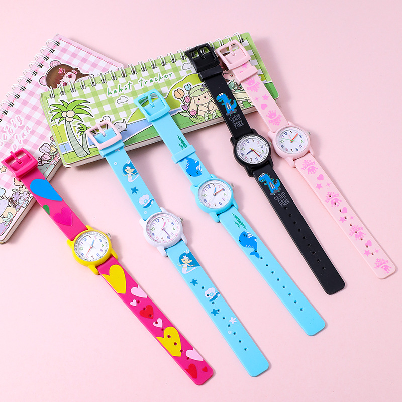 新款儿童石英表小学生可爱硅胶手表彩色卡通电子手表批发详情13
