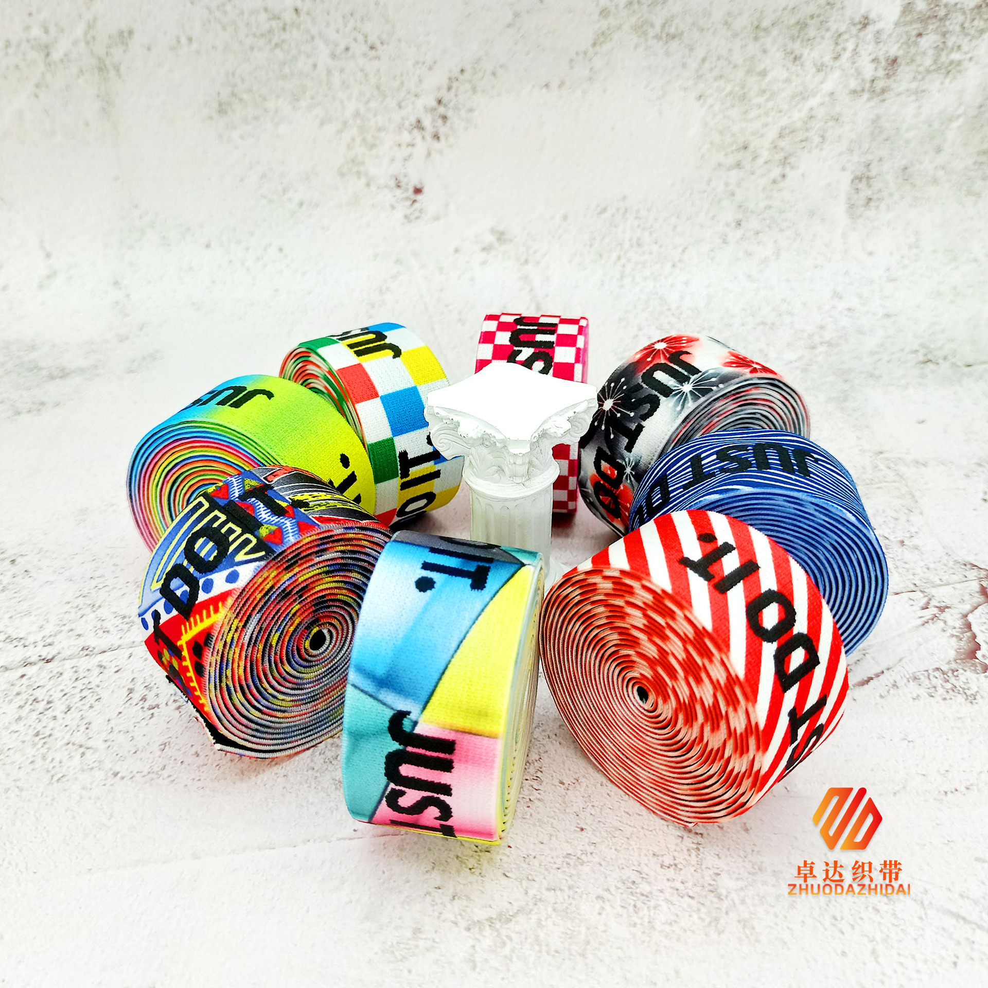 We specialize in shooting samples of various elastic bands, edge straps, webbing, shoulder straps, oil-filled straps, elastic bands, and colored finished clothing accessories pic 9