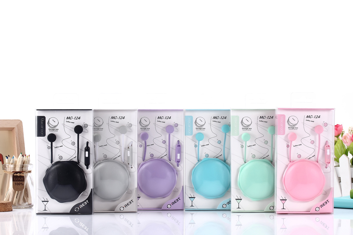 The manufacturer wholesals new cartoon wired in-ear headphones in candy-colored macaron storage cases and student mobile phone headphones pic 34
