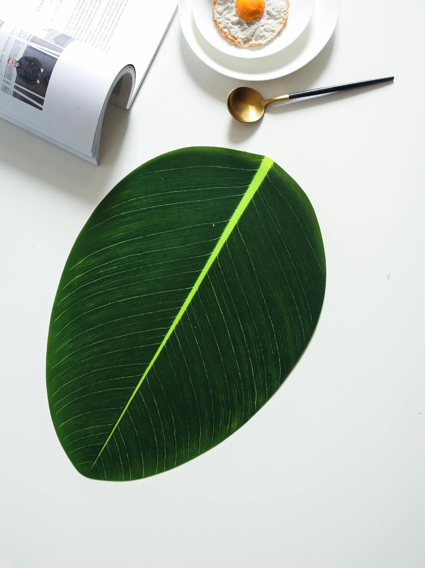 Cross-border artificial leaf PEVA Western-style placemats, home Nordic-style ins decorative placemats, waterproof, anti-slip and heat-insulating table MATS pic 9
