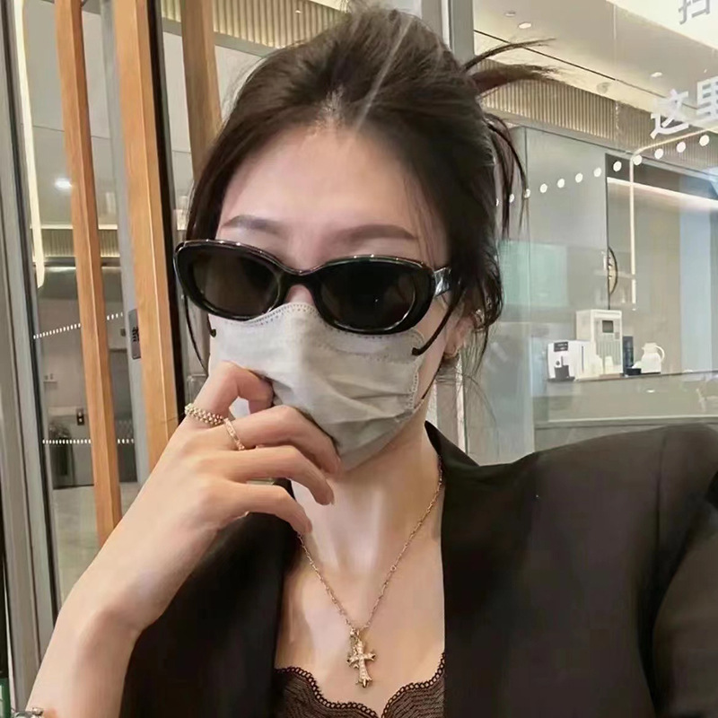 墨镜gm女士复古小框太阳眼镜 猫眼太阳镜墨镜 防紫外线sunglasses详情2
