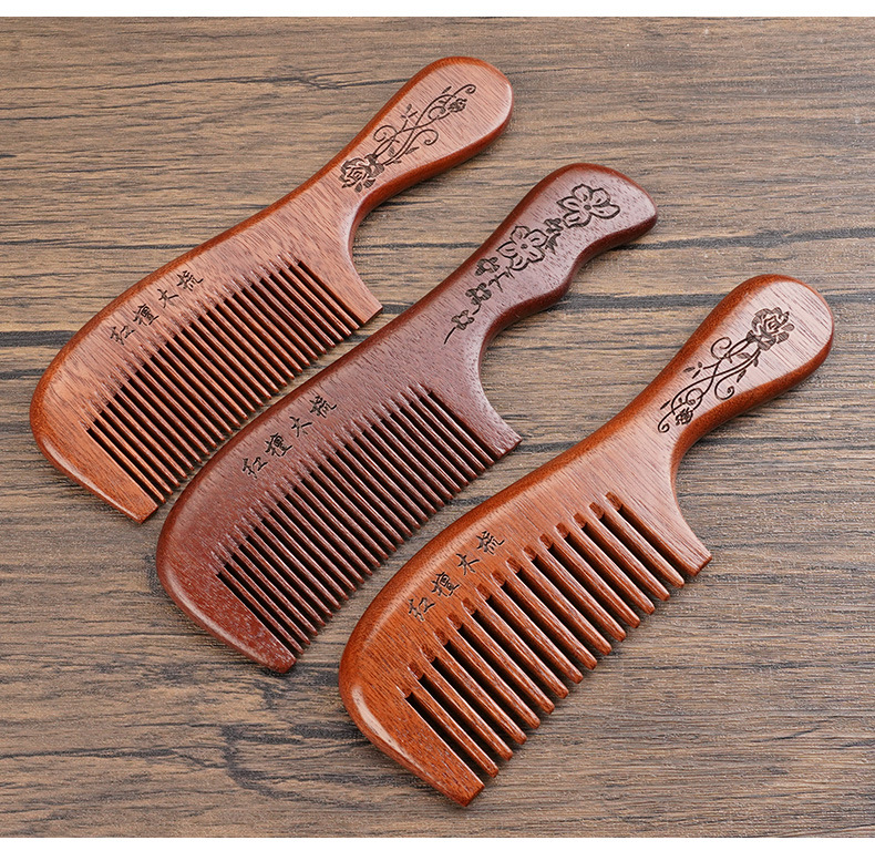 Wholesale red sandalwood combs, whole wood fine-toothed combs, straight and smooth hair combs, household street stalls, and tourist attractions are selling well pic 12
