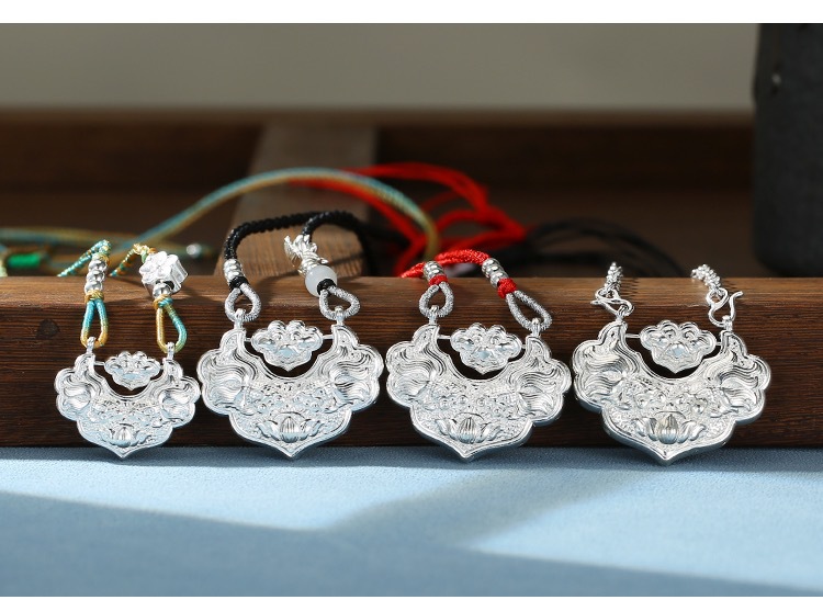 足银999锦鲤锁银莲花国风平安锁编织纯银项链双鱼如意长命锁锁骨详情5