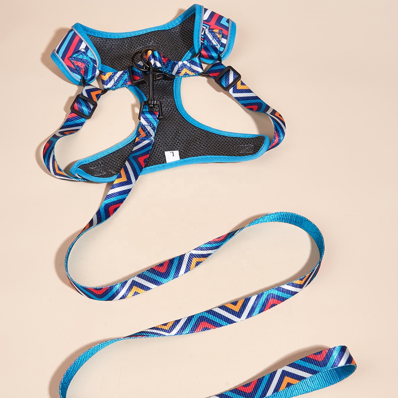 Maidi Cross-border New product Pet dog and cat fashionable leash, chest and back strap, fashionable printed with reflective strips, adjustable pet chest and back strap, dog walking leash, cat leash pic 11